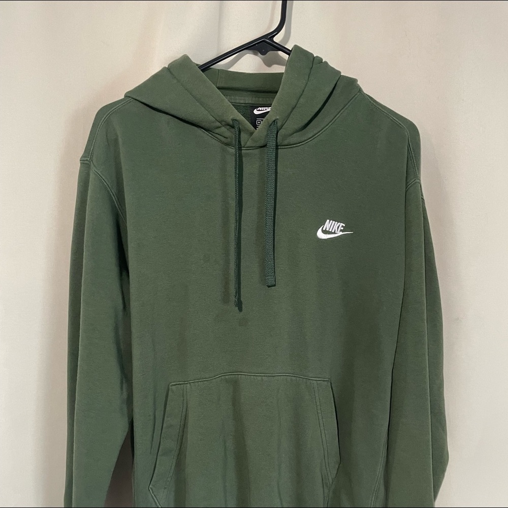 Nike Hoodie Bundle Pack! Get these perfect fall hoodies!